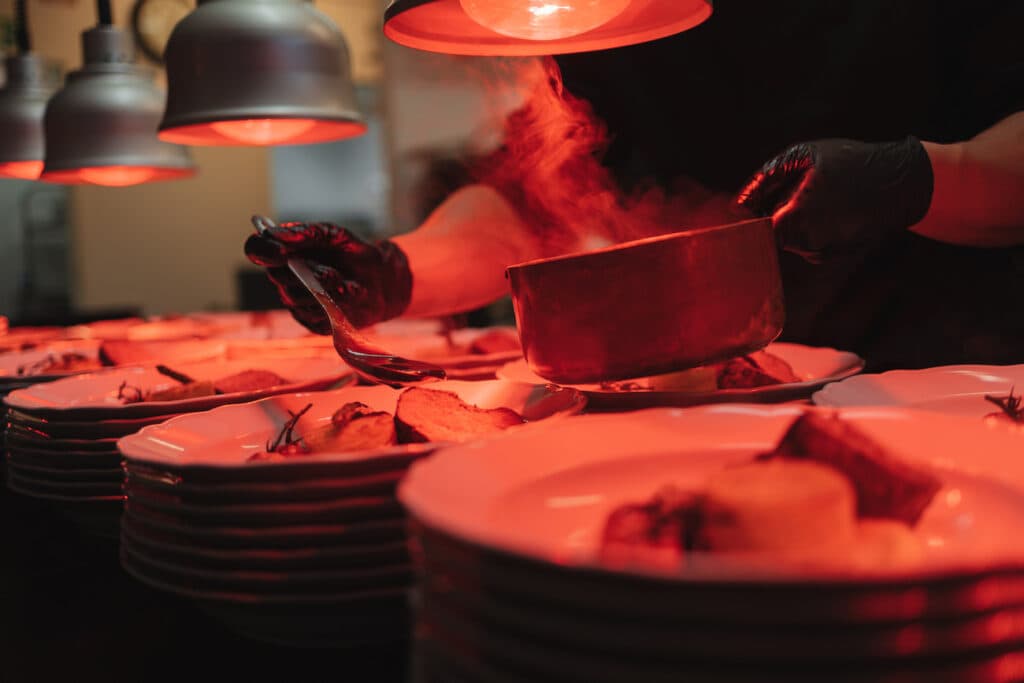 Mat på Dalhalla, på First Camp hittar du boende nära dalhalla på våra trevliga campingplatser.